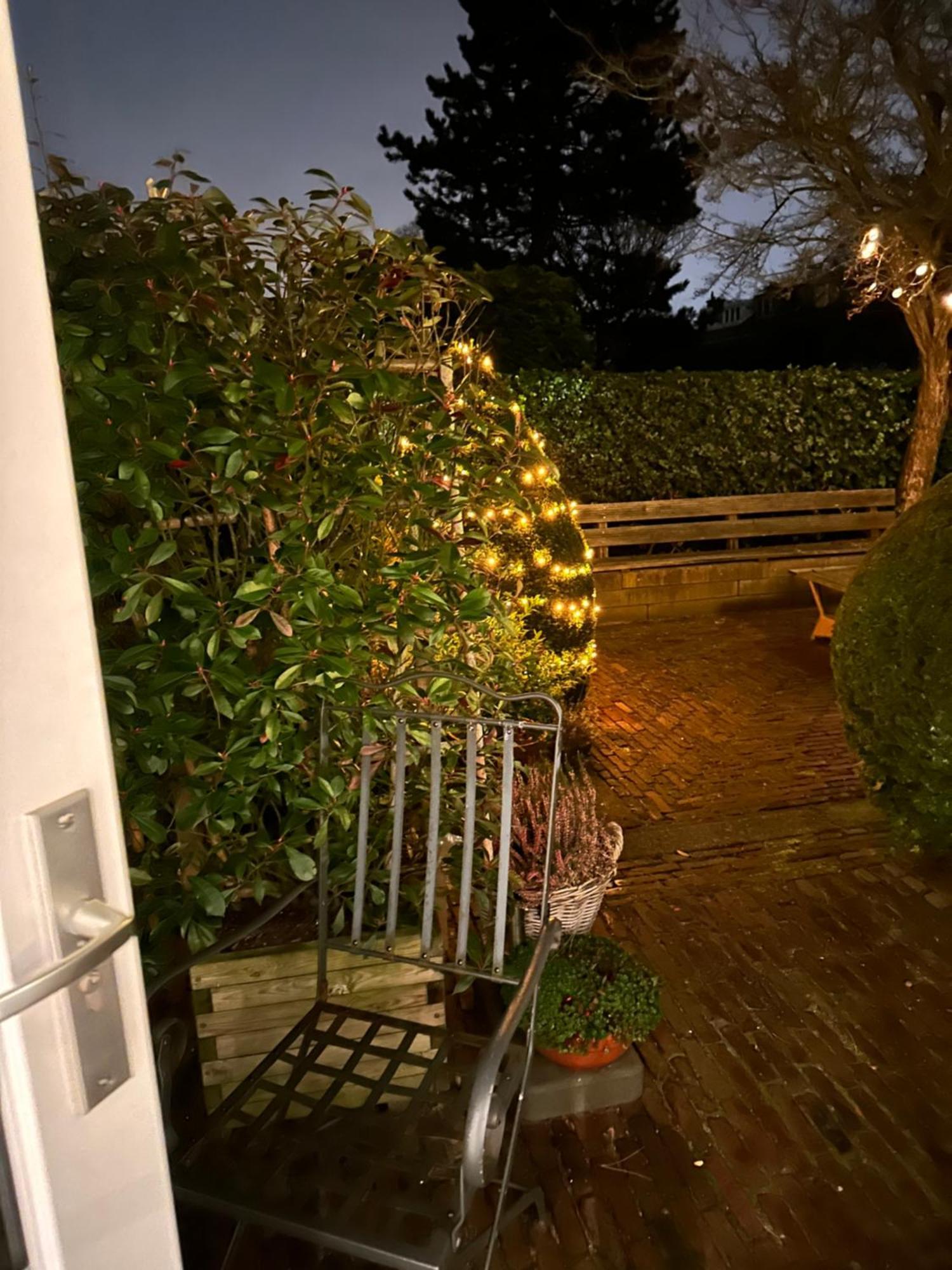 B&B Ereprijs Haga Exterior foto
